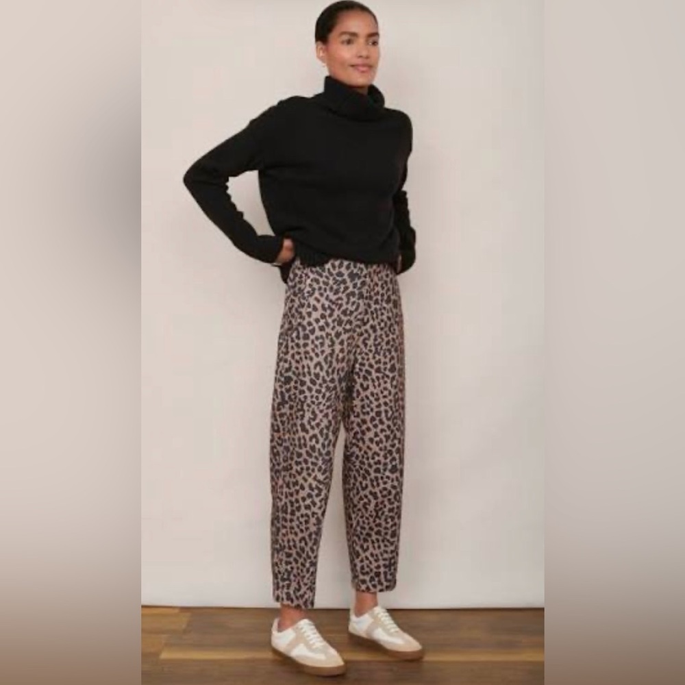Wyse London Junie Leopard Print Barrel Ankle Jeans Size 1 NWT
